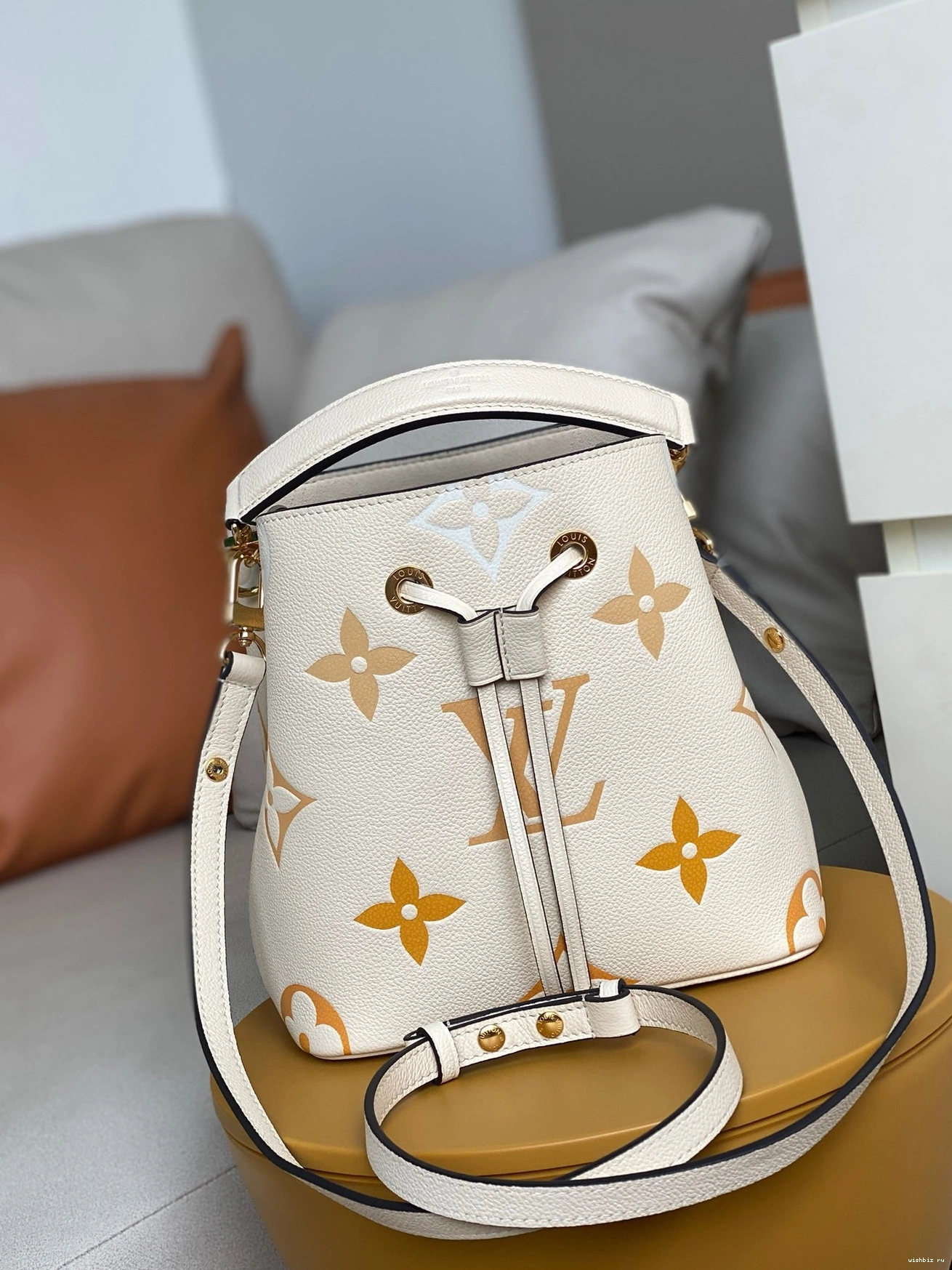 WIS LOUIS VUITTON NÉONOÉ BB 1201